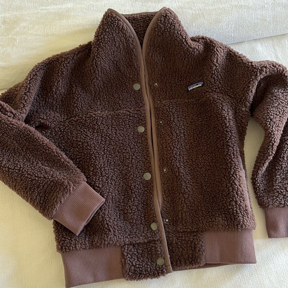 Patagonia Women’s Retro-X Fleece Jacket with front snaps